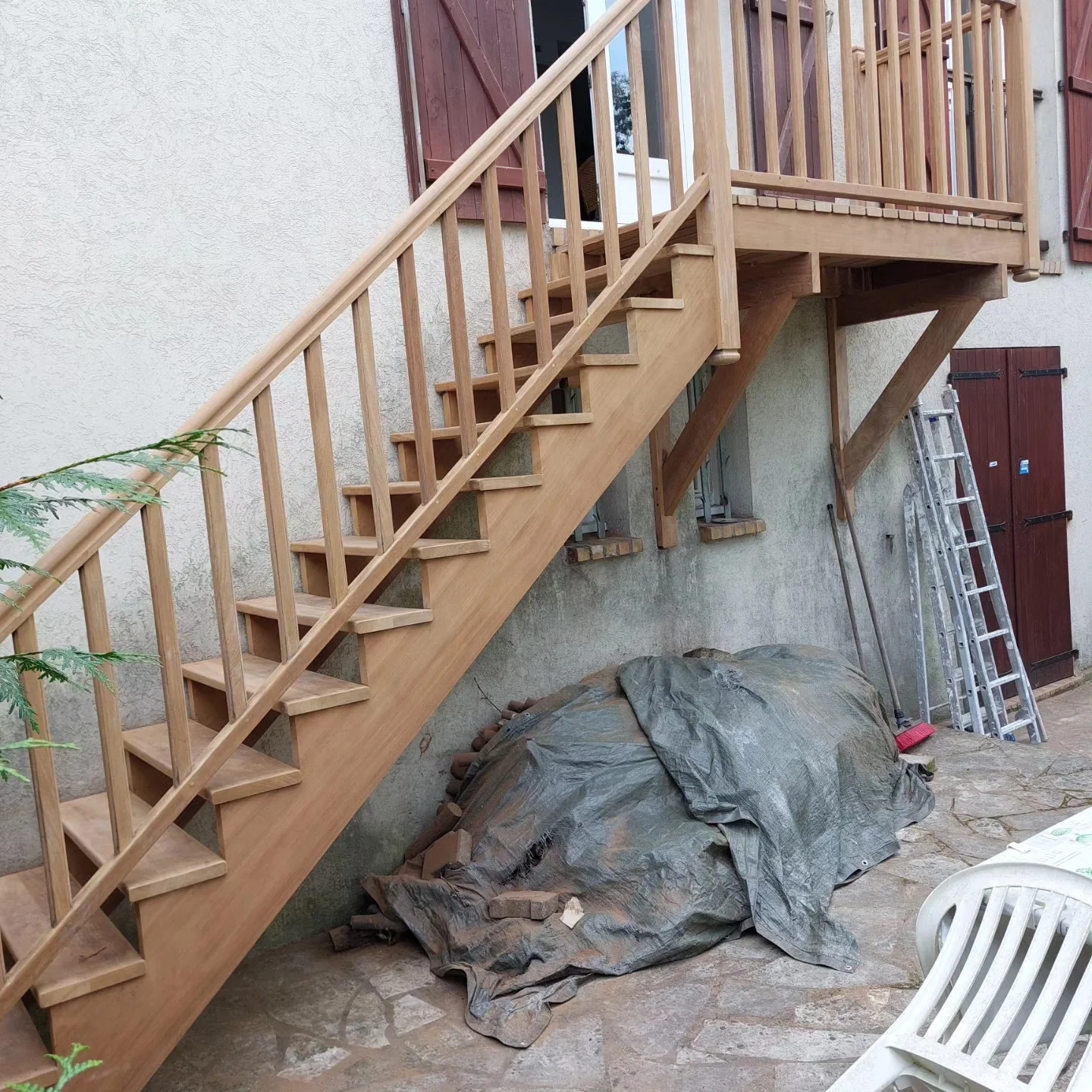 Escalier - Renovation escalier en bois réalisé par L'Empreinte du Bâtiment