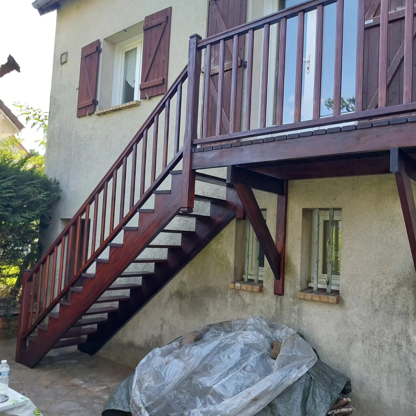 Escalier - Rénovation escalier en bois réalisé par L'Empreinte du Bâtiment