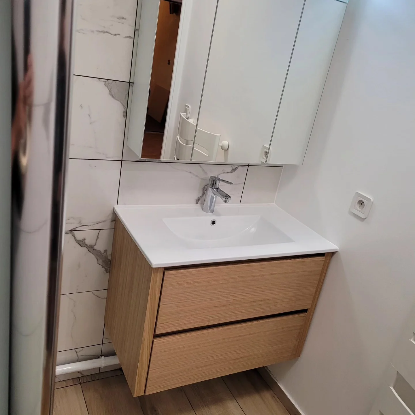 Sanitaires - Rénovation Salle de bain réalisé par L'Empreinte du Bâtiment