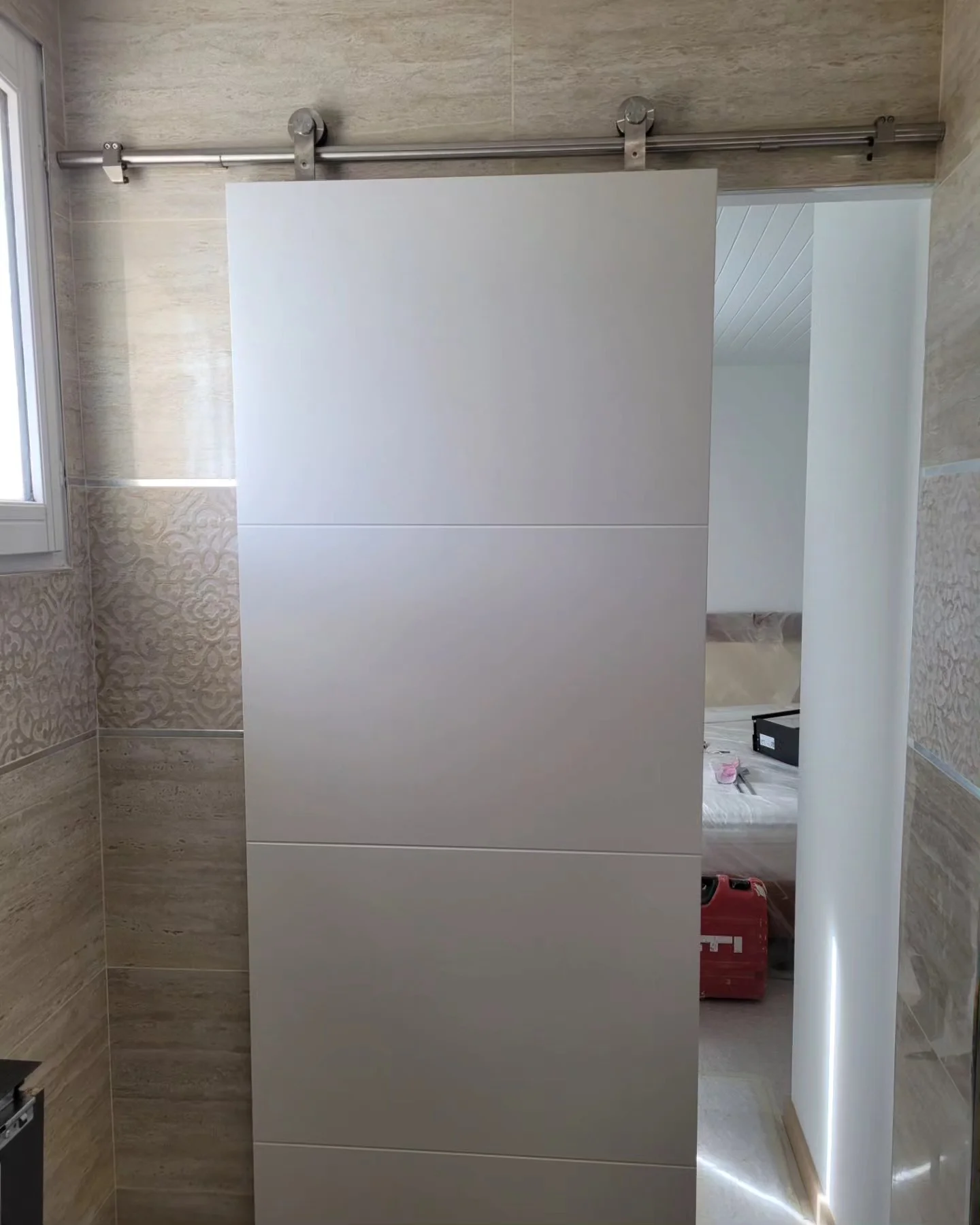 Sanitaires - Rénovation Salle de bain réalisé par L'Empreinte du Bâtiment