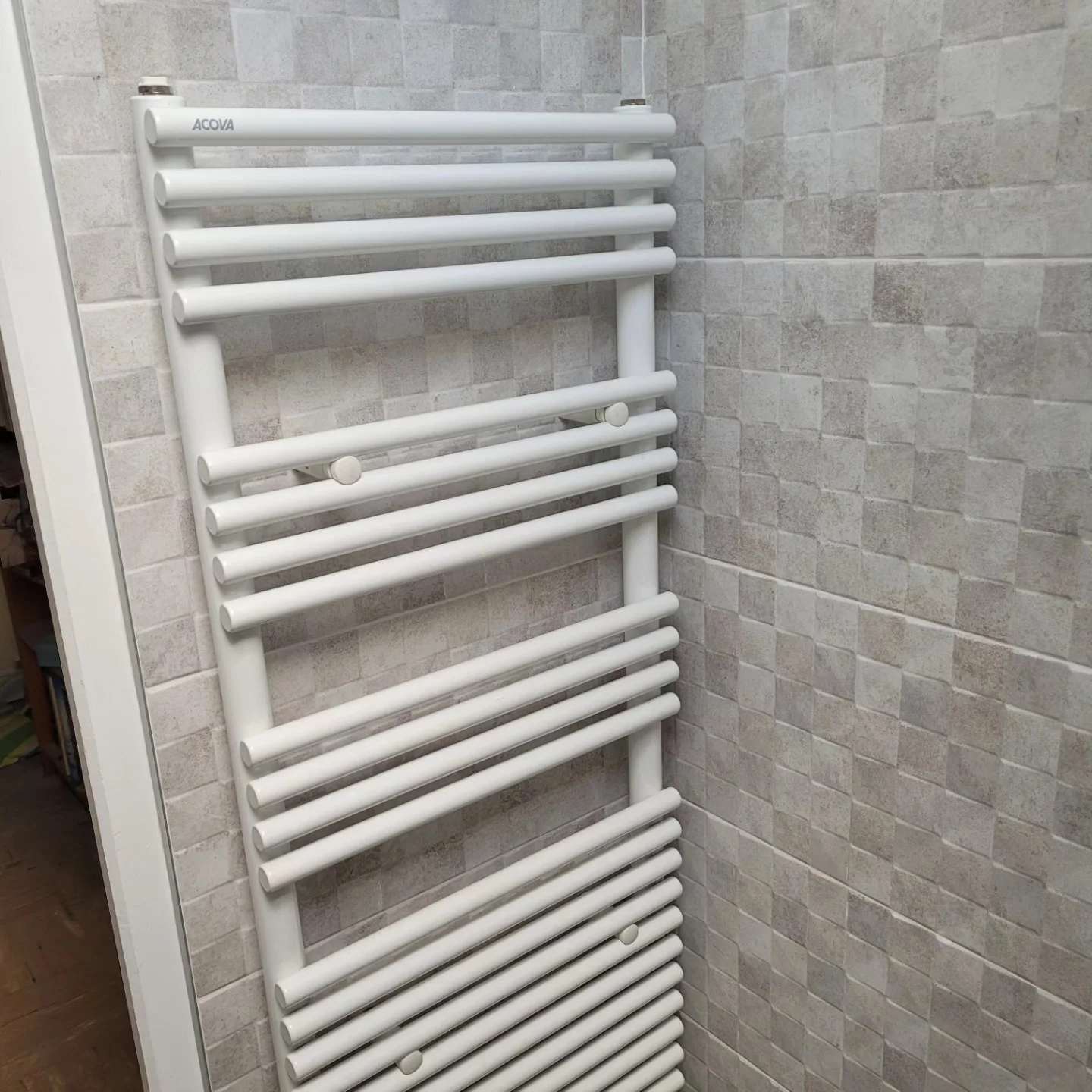 Sanitaires - Rénovation WC réalisé par L'Empreinte du Bâtiment