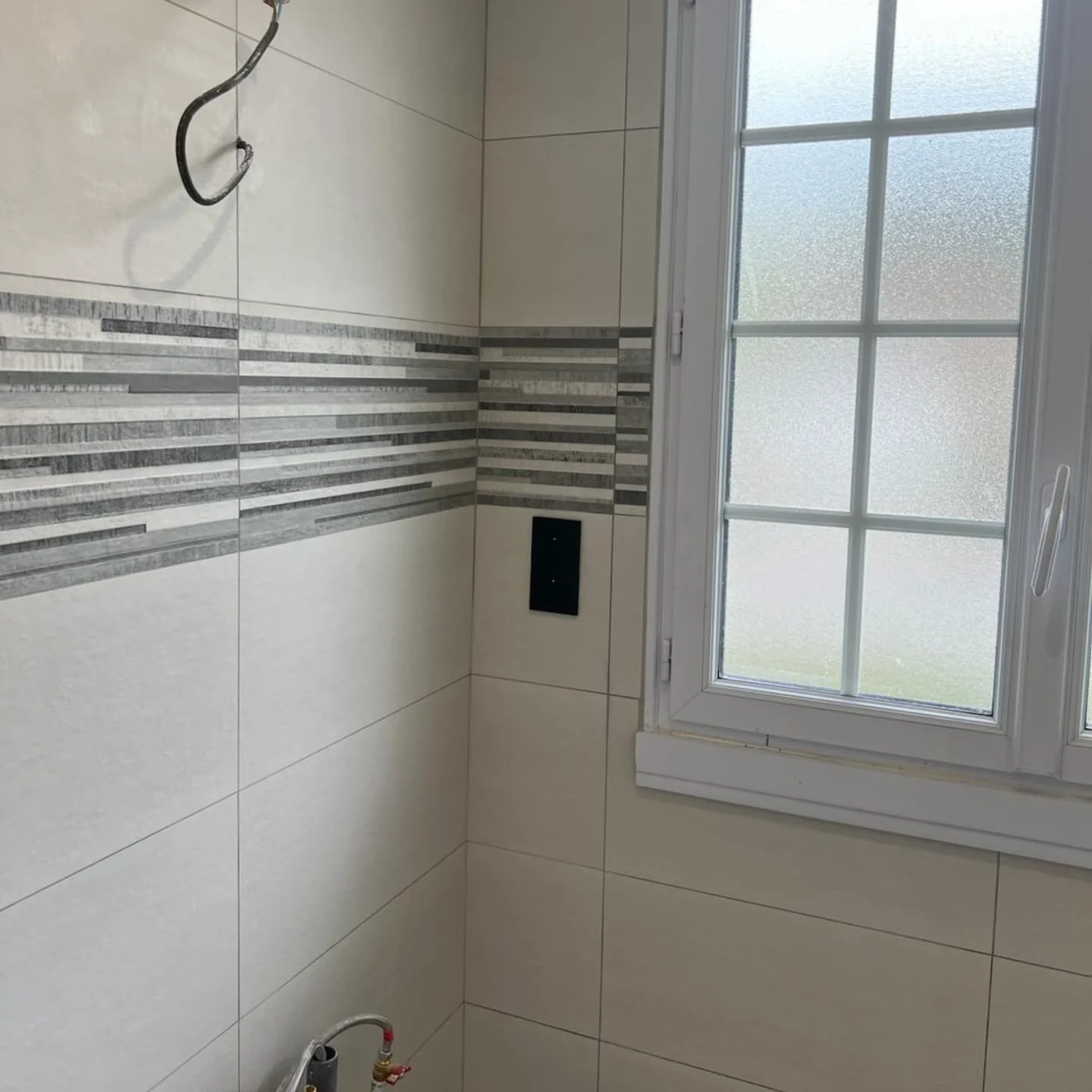 Sanitaires - Rénovation Salle de bain réalisé par L'Empreinte du Bâtiment