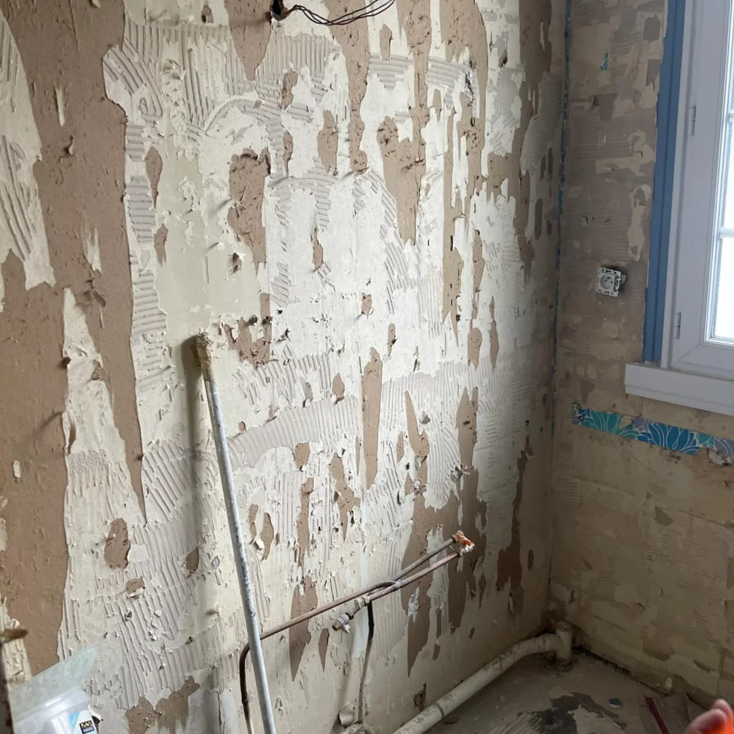Sanitaires - Rénovation Salle de bain réalisé par L'Empreinte du Bâtiment