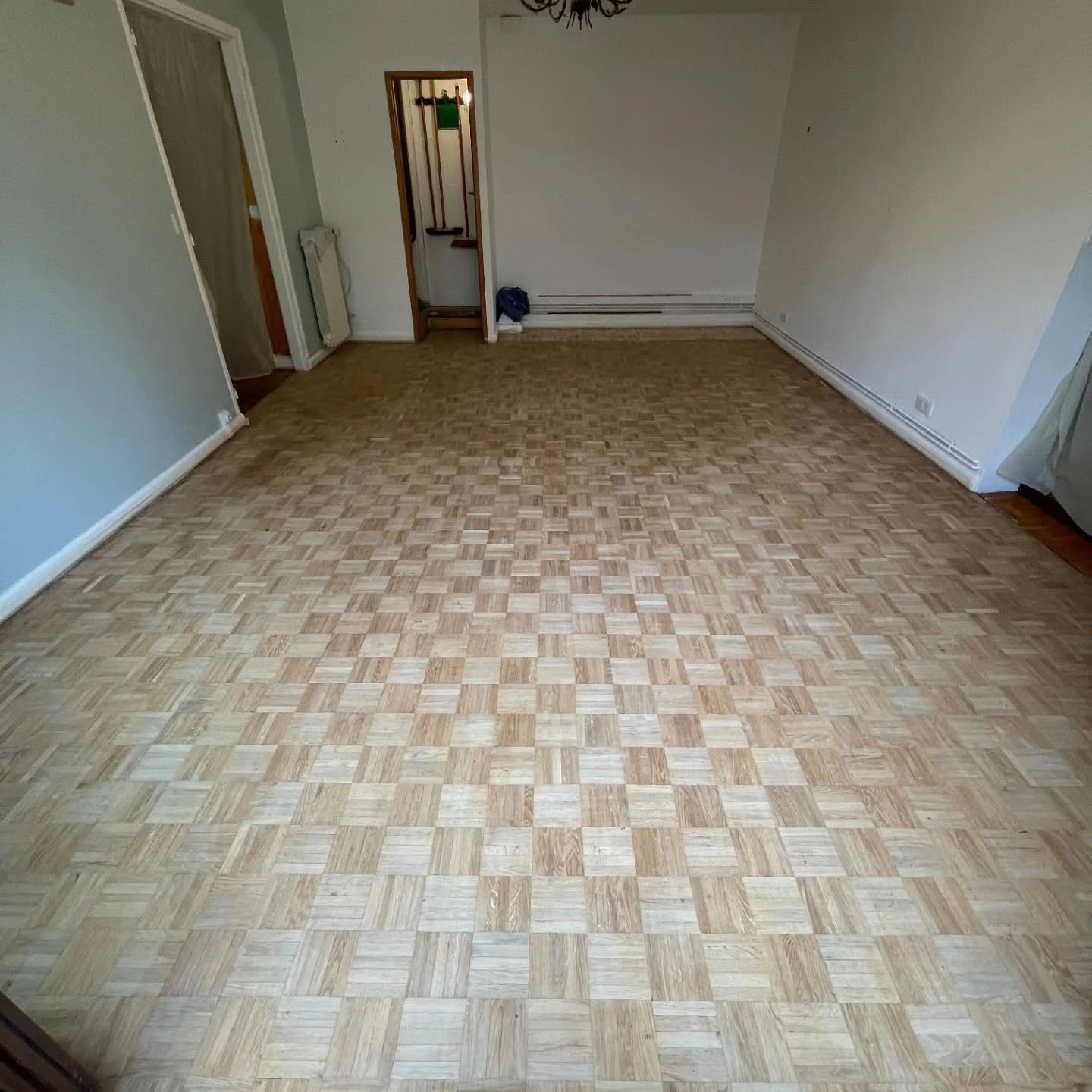 Sols - Rénovation parquet réalisé par L'Empreinte du Bâtiment